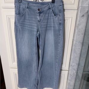 HALARA asymmetrical waist Light Blue Women's Jeans